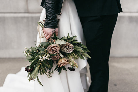 City Hall-Inspired Wedding: Lis Simon Styled Shoot